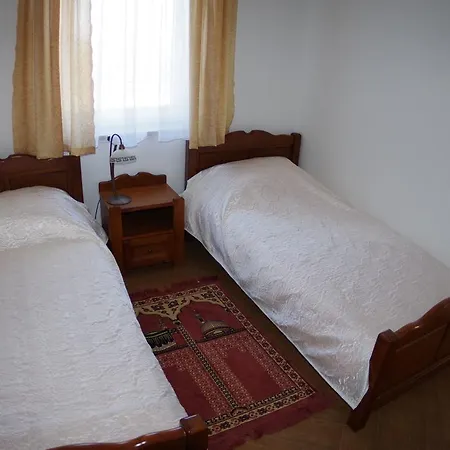 Apartamento Quaint With Garden In